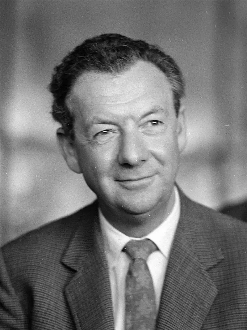 Image: Szalay Zoltán / Fortepan (1965) Benjamin Britten
