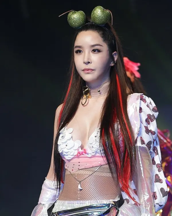 Image: sj (2018) Harisu