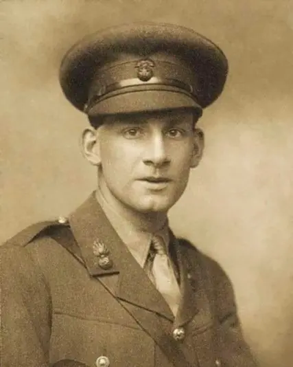 Image: George Charles Beresford (1915) Siegfried Sassoon